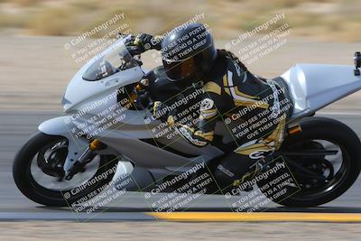 media/Mar-12-2023-SoCal Trackdays (Sun) [[d4c8249724]]/Turn 4 Inside (1040am)/